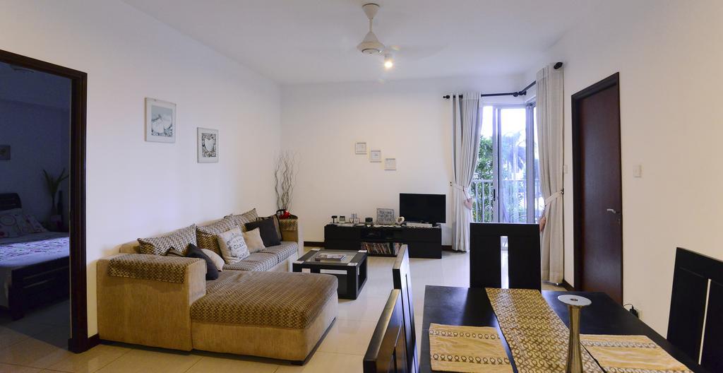 On 320 Apartment Colombo Exterior photo